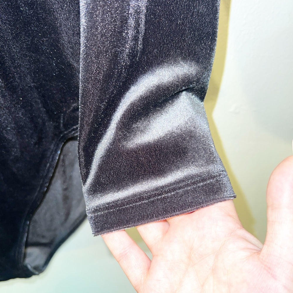 Old Navy velvet black jack long sleeve square neck bodysuit new - Picture 6 of 11